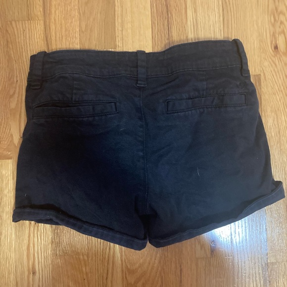 American Eagle black shorts - size 2 US - Picture 5 of 5